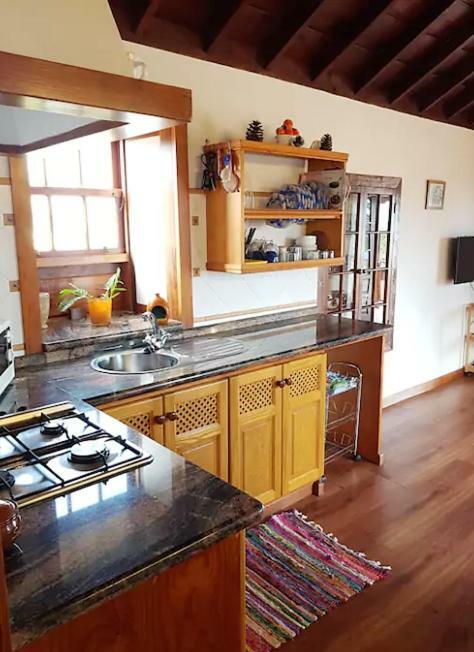 Casa Cruz Pensionat Breña Baja Eksteriør billede
